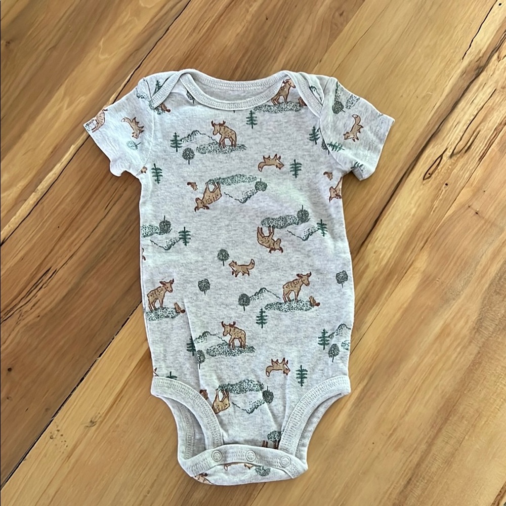 Carter's Gray Bodysuit with Whimsical Design